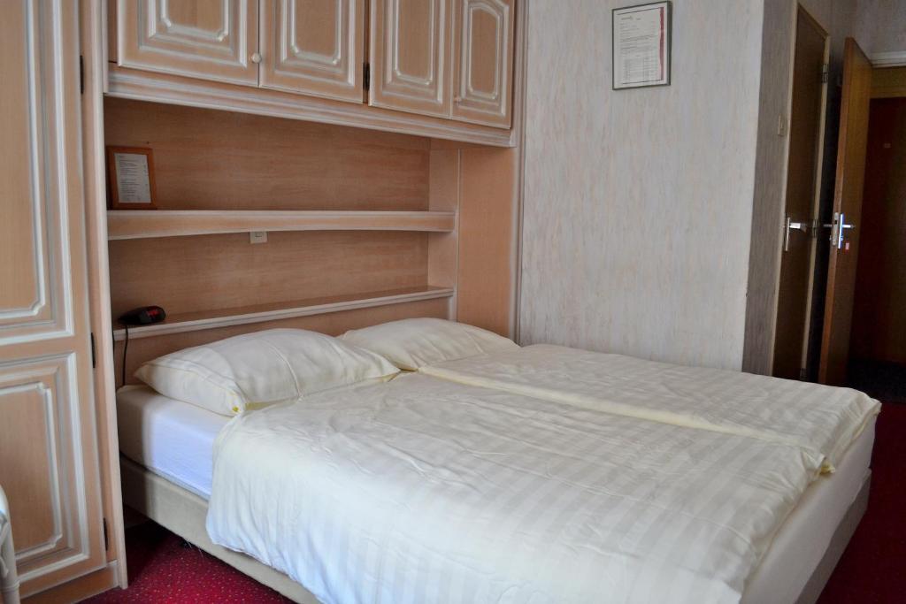 Hostellerie Valckenborgh Valkenburg aan de Geul Стая снимка